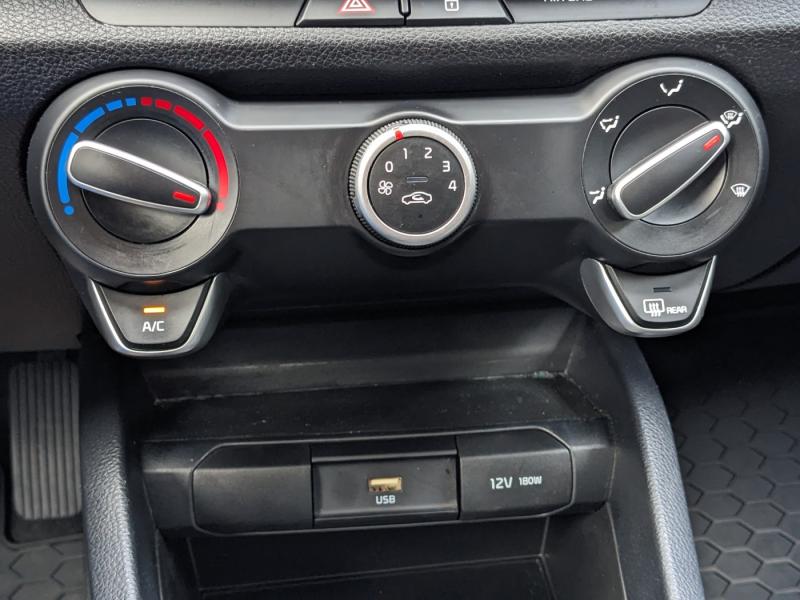 KIA STONIC/TIT/1.2DPI/MT5/84