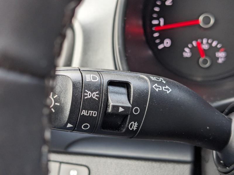 KIA STONIC/TIT/1.2DPI/MT5/84