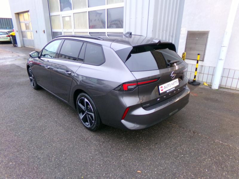 Opel Astra ST Edition 1.2