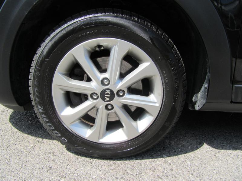 KIA Stonic 1.25 MPI ISG Silber