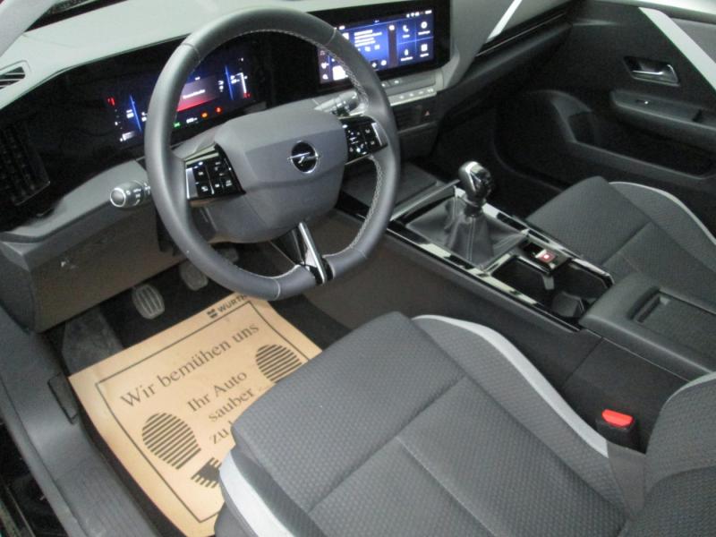 Opel Astra 1.2 Turbo Edition