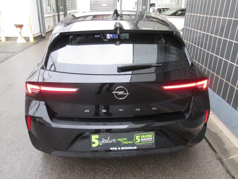 Opel Astra 1.2 Turbo Edition