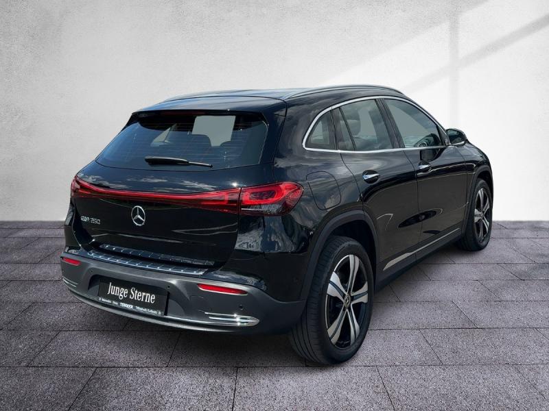 MERCEDES-BENZ EQA 250 Advanced Plus