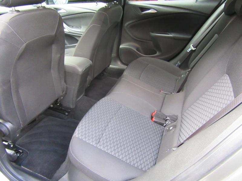 Opel Astra 12 Turbo Direct Injecti