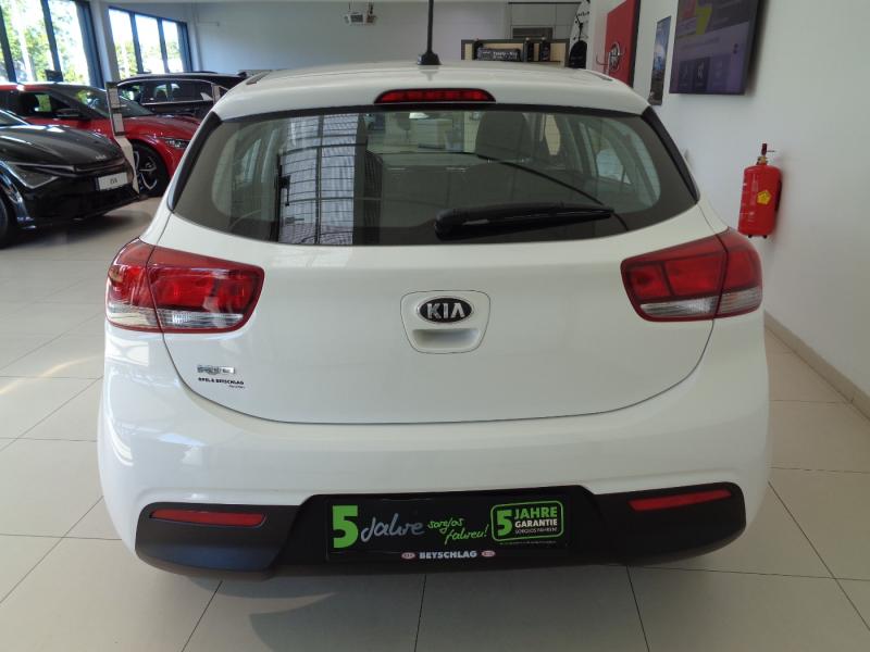 KIA Rio 1.25 MPI Titan ISG