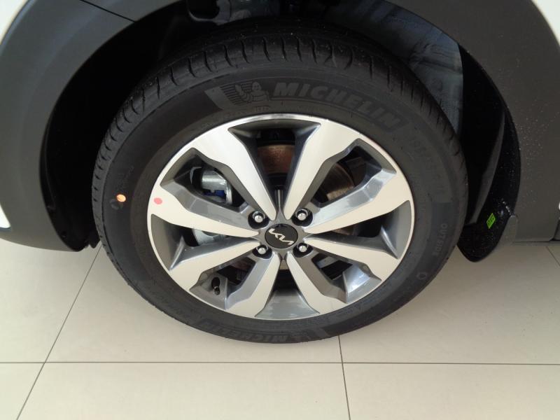 KIA Stonic/SIL/1.0 TGDI/MT6/100PS