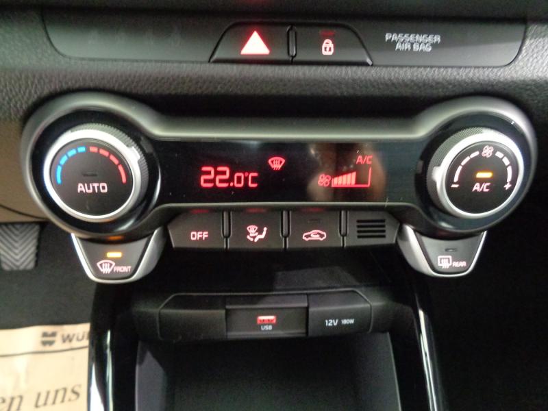 KIA Stonic/SIL/1.0 TGDI/MT6/100PS