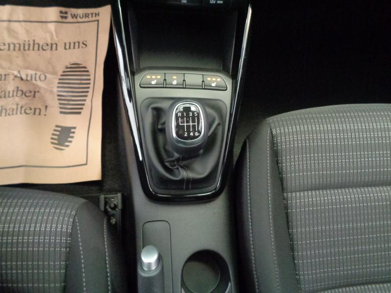 KIA Stonic/SIL/1.0 TGDI/MT6/100PS