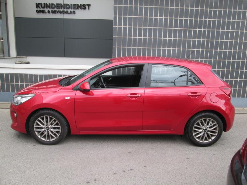 KIA Rio 125 MPI Silber ISG