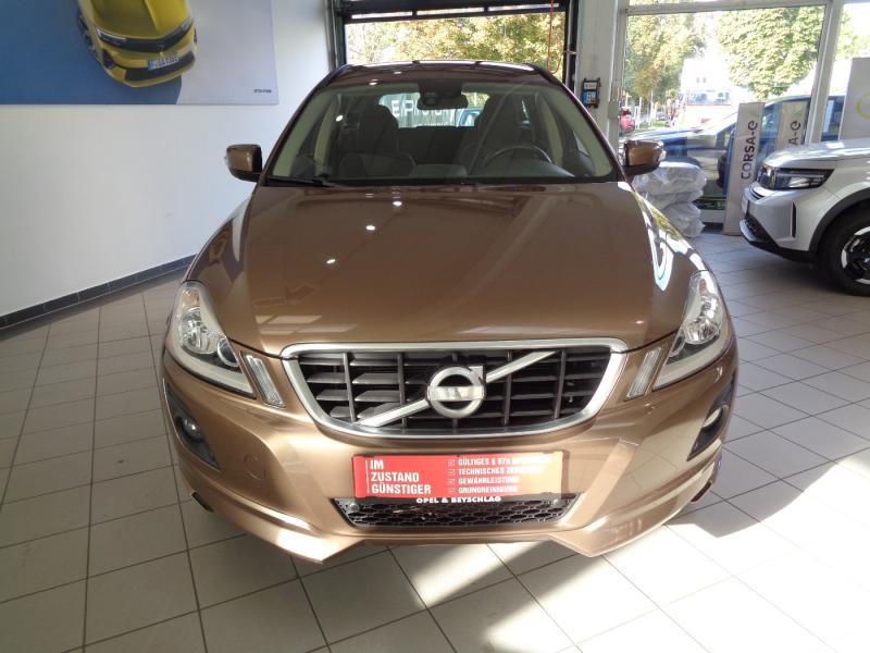 Volvo XC60 24D FWD Momentum Drive