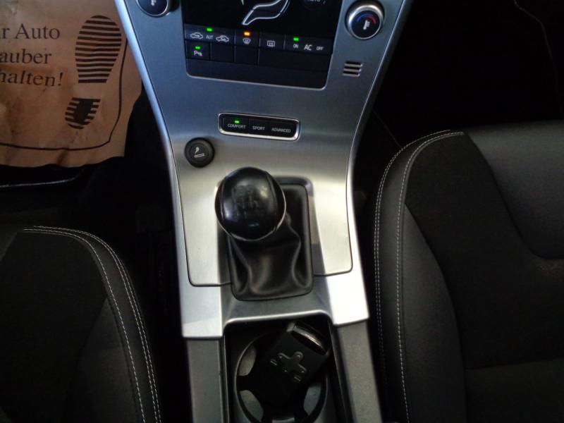 Volvo XC60 24D FWD Momentum Drive