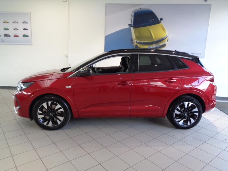 Opel GRANDLAND ULT 1.6 PHE AT 224