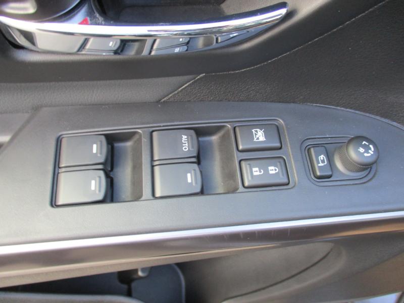 Suzuki S-Cross flash