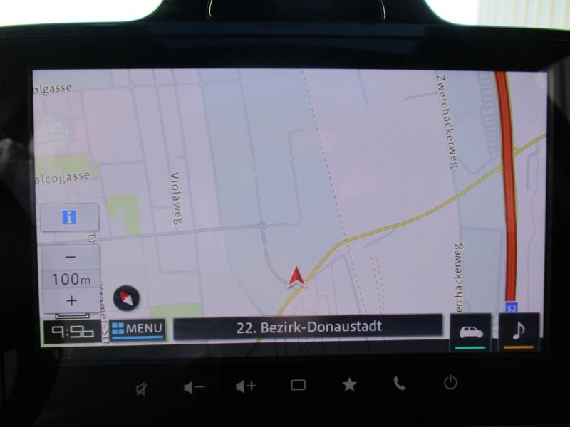 Suzuki S-Cross flash