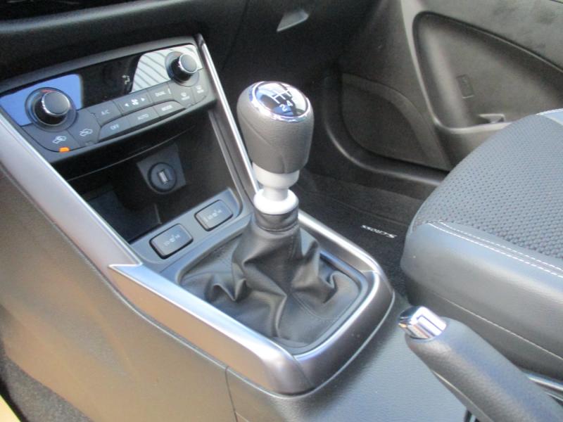 Suzuki S-Cross flash