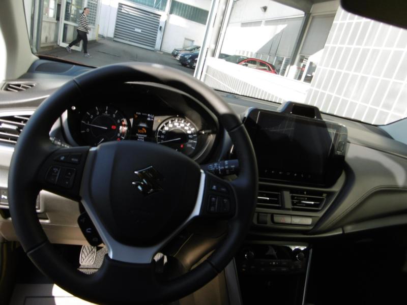 Suzuki S-Cross ALLGRIP shine