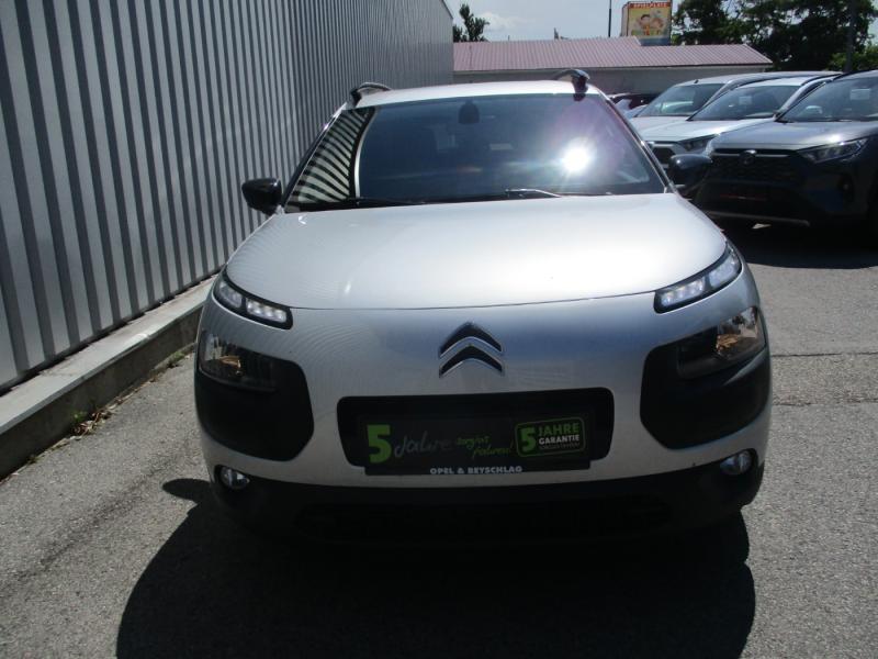 Citroën C4 Cactus PureTech 110 SS Manuell Shine