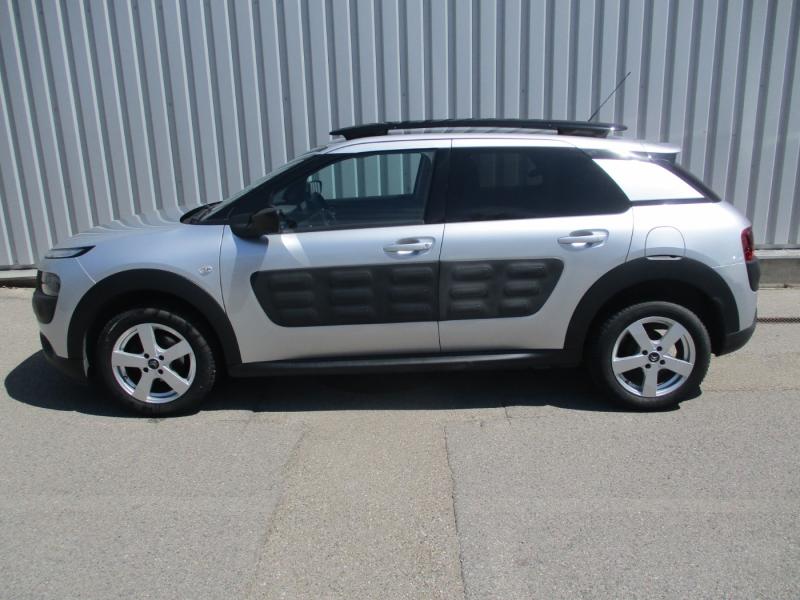 Citroën C4 Cactus PureTech 110 SS Manuell Shine