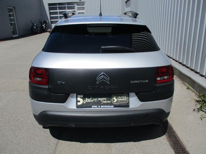 Citroën C4 Cactus PureTech 110 SS Manuell Shine