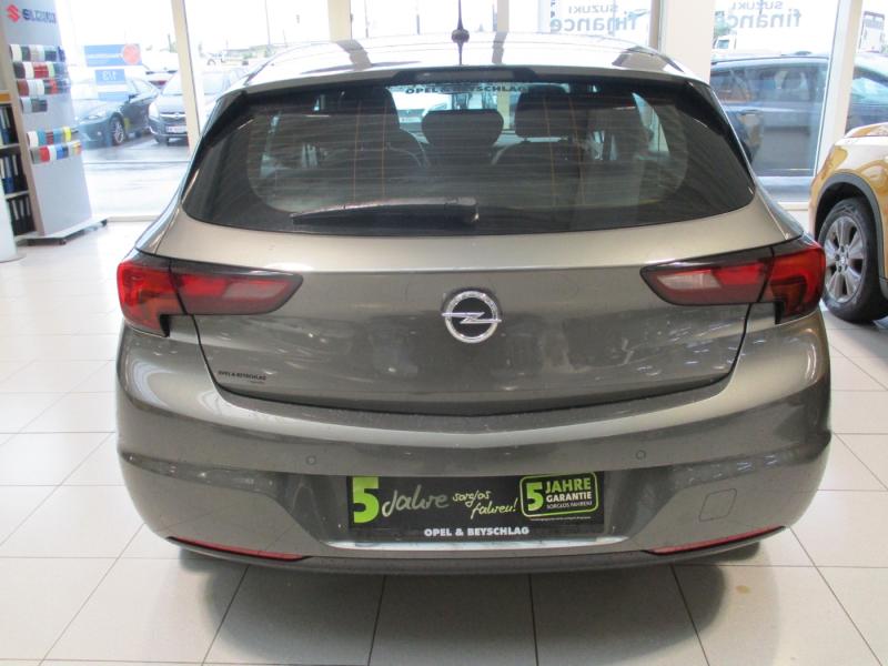 Opel Astra 1.2 Turbo GS Line