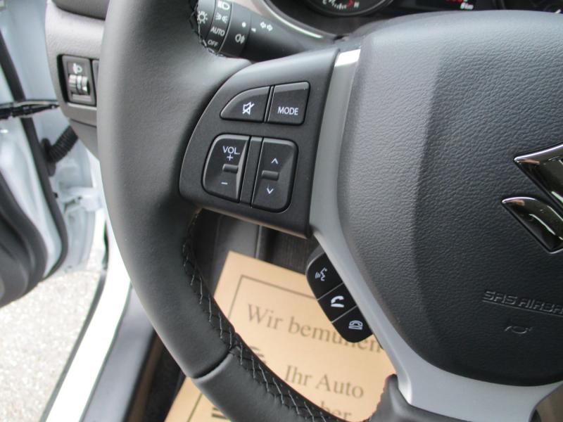 Suzuki Vitara 1.4 Hybrid shine 109PS