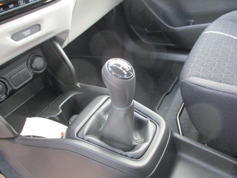 Suzuki SWIFT CLEAR 1.2 HYB 2WD 5G 82P