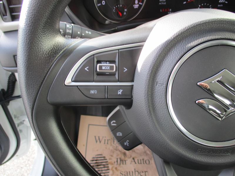 Suzuki SWIFT CLEAR 1.2 HYB 2WD 5G 82P