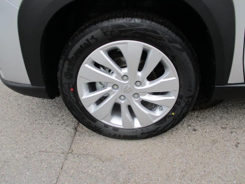 Suzuki S-CROSS shine