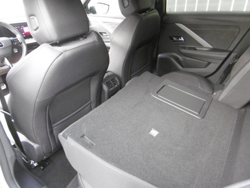 Opel Astra GS PHEV