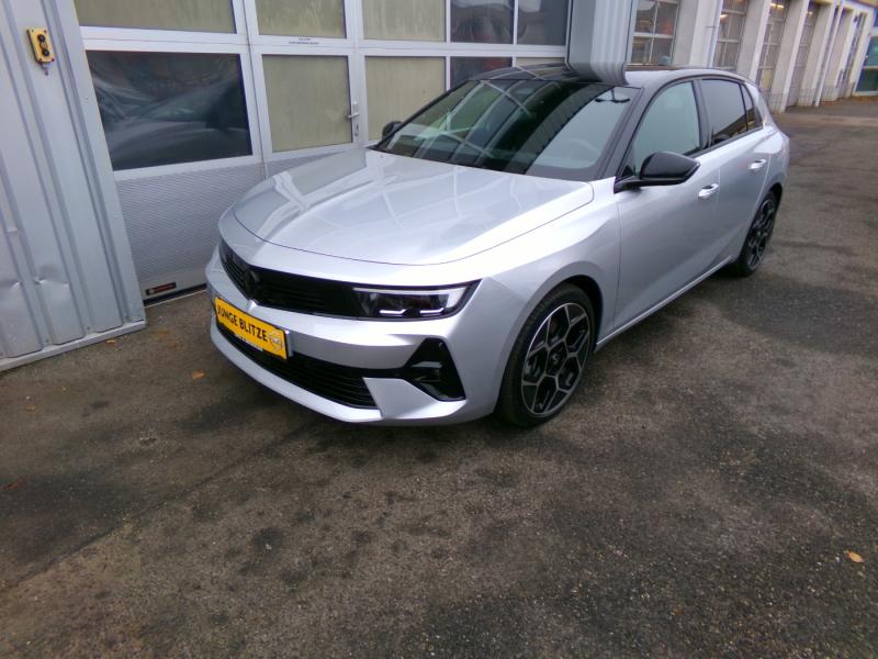 Opel Astra GS PHEV