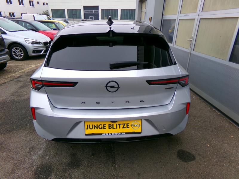 Opel Astra GS PHEV