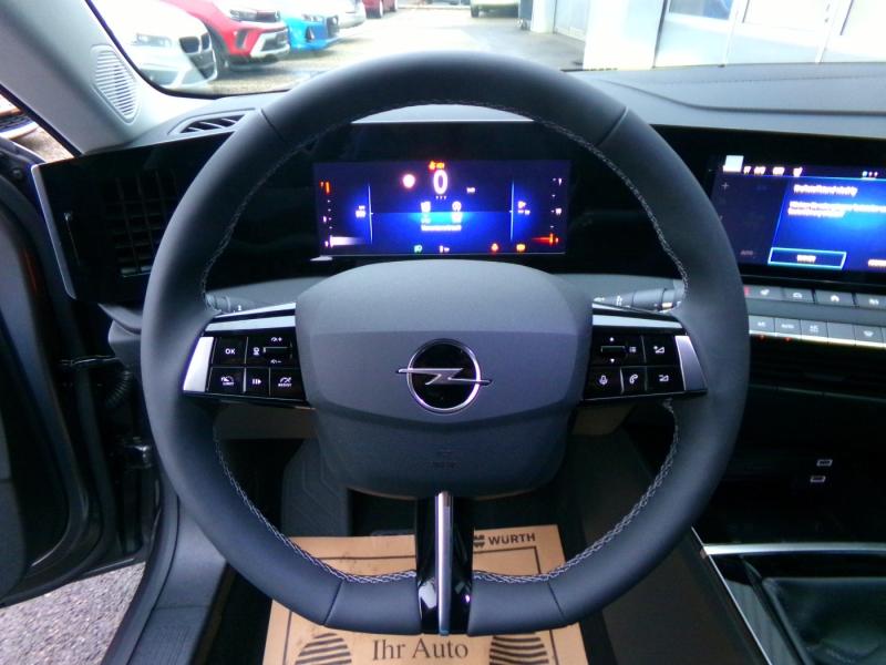 Opel Astra ST Edition