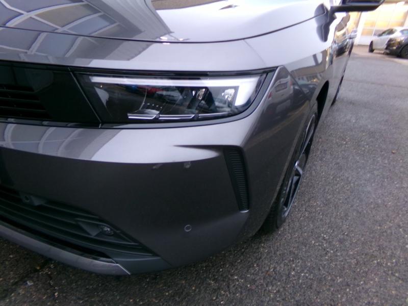 Opel Astra ST Edition