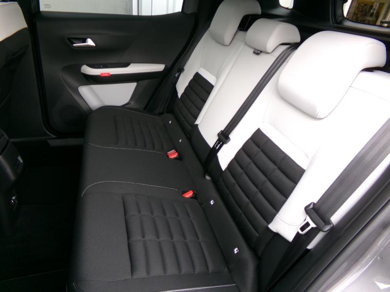 Citroën C3 Aircross Hybrid mHEV 145 Max ë-DSC6