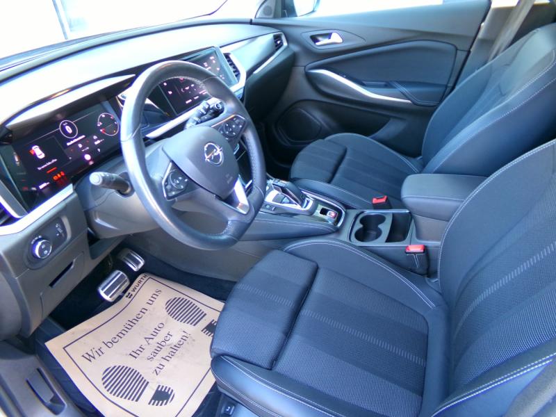 Opel Grandland 1.2 Turbo DesignTech Aut.