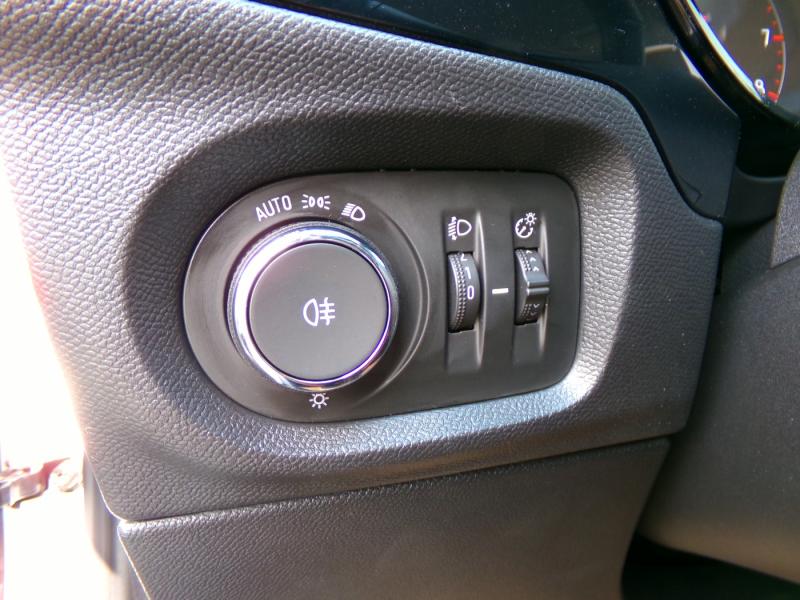 Opel Corsa 1.2 Euro 6.4 Edition