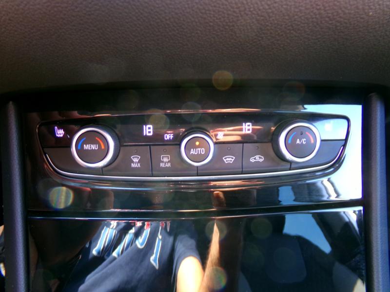 Opel Grandland 1.6 Turbo PHEV Ultimate 224PS