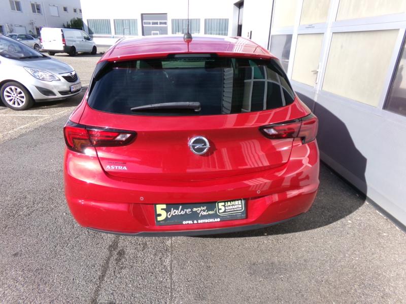 Opel Astra 1.2 Turbo Elegance