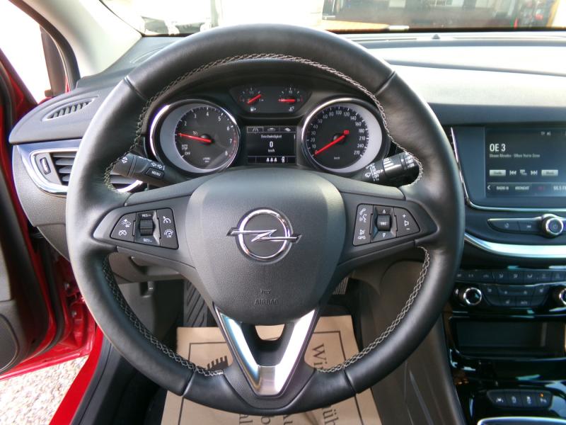 Opel Astra 1.2 Turbo Elegance