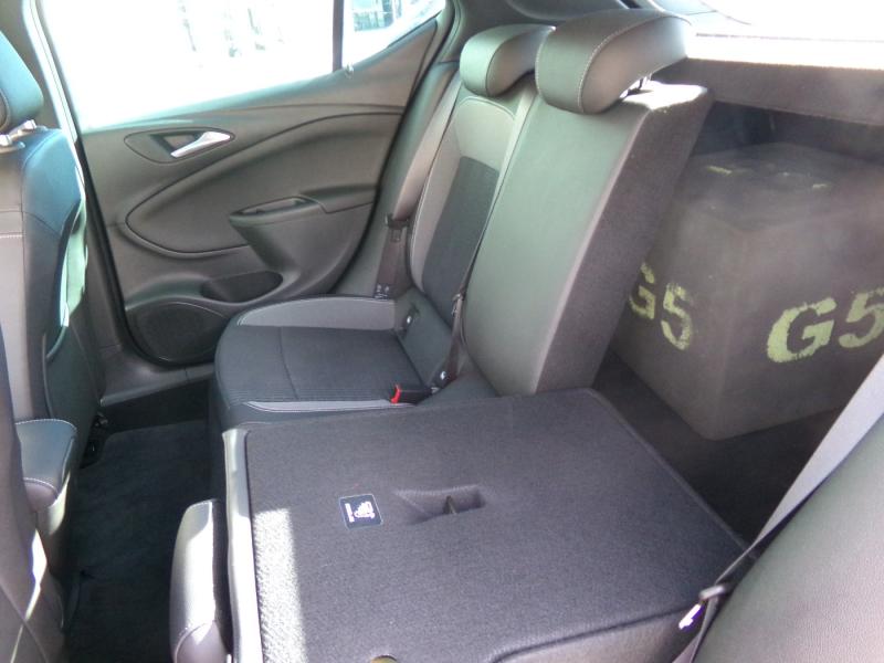 Opel Astra 1.2 Turbo Elegance