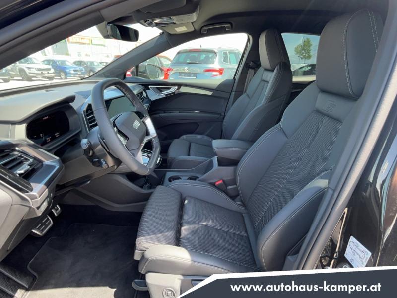 Audi Q4 Sportback 45 e-tron business