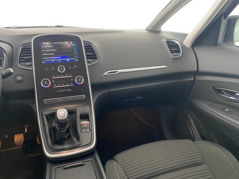 Renault Grand Scénic TCe 115 PF Zen