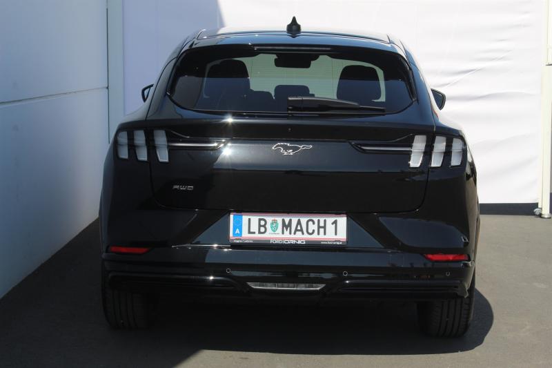 Mustang Mach-E Extended Range AWD