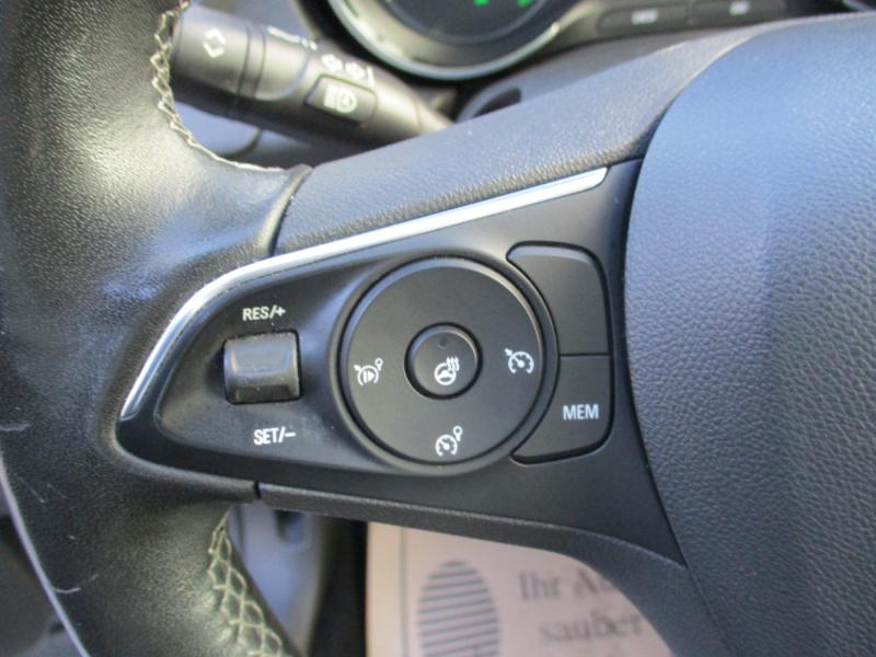 Opel GRANDLAND X ULT 1.5 AT 8G 130P