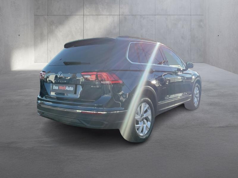 VW Tiguan Life TDI 4MOTION DSG