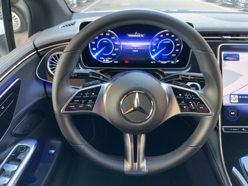 MERCEDES-BENZ EQE 300 Österreich-Edition