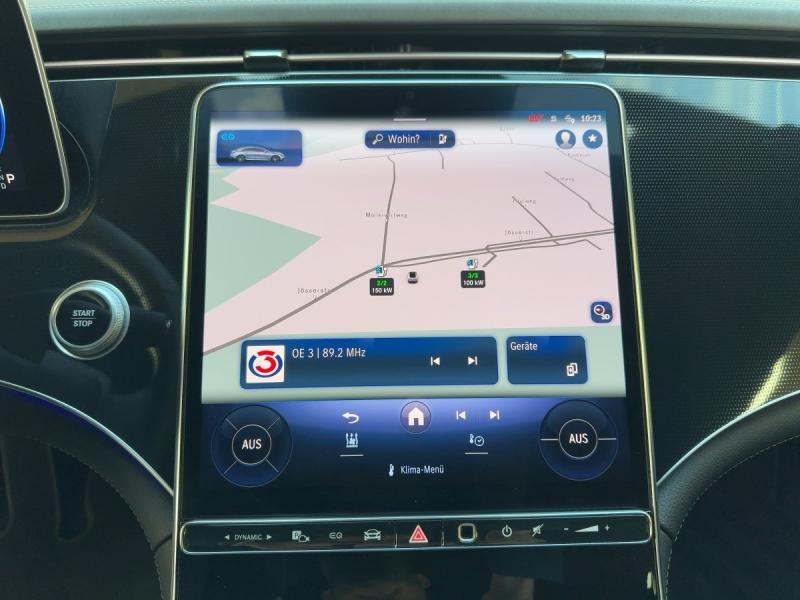 MERCEDES-BENZ EQE 300 Österreich-Edition