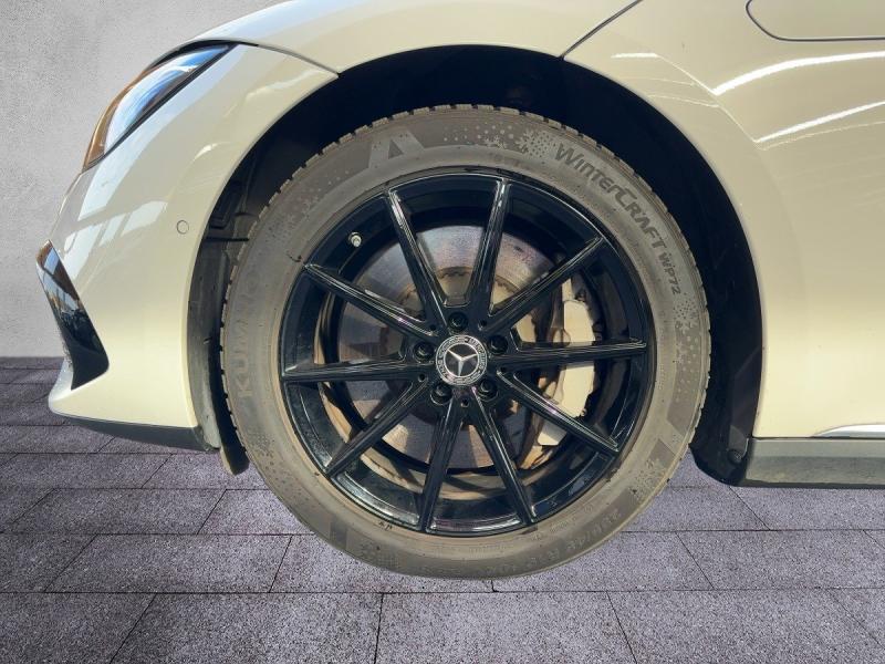 MERCEDES-BENZ EQE 300 Österreich-Edition