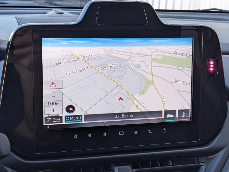 Suzuki S-Cross shine