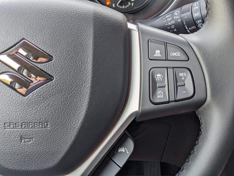 Suzuki Vitara shine